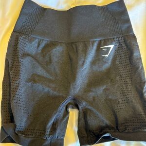 Gymshark Shorts- black